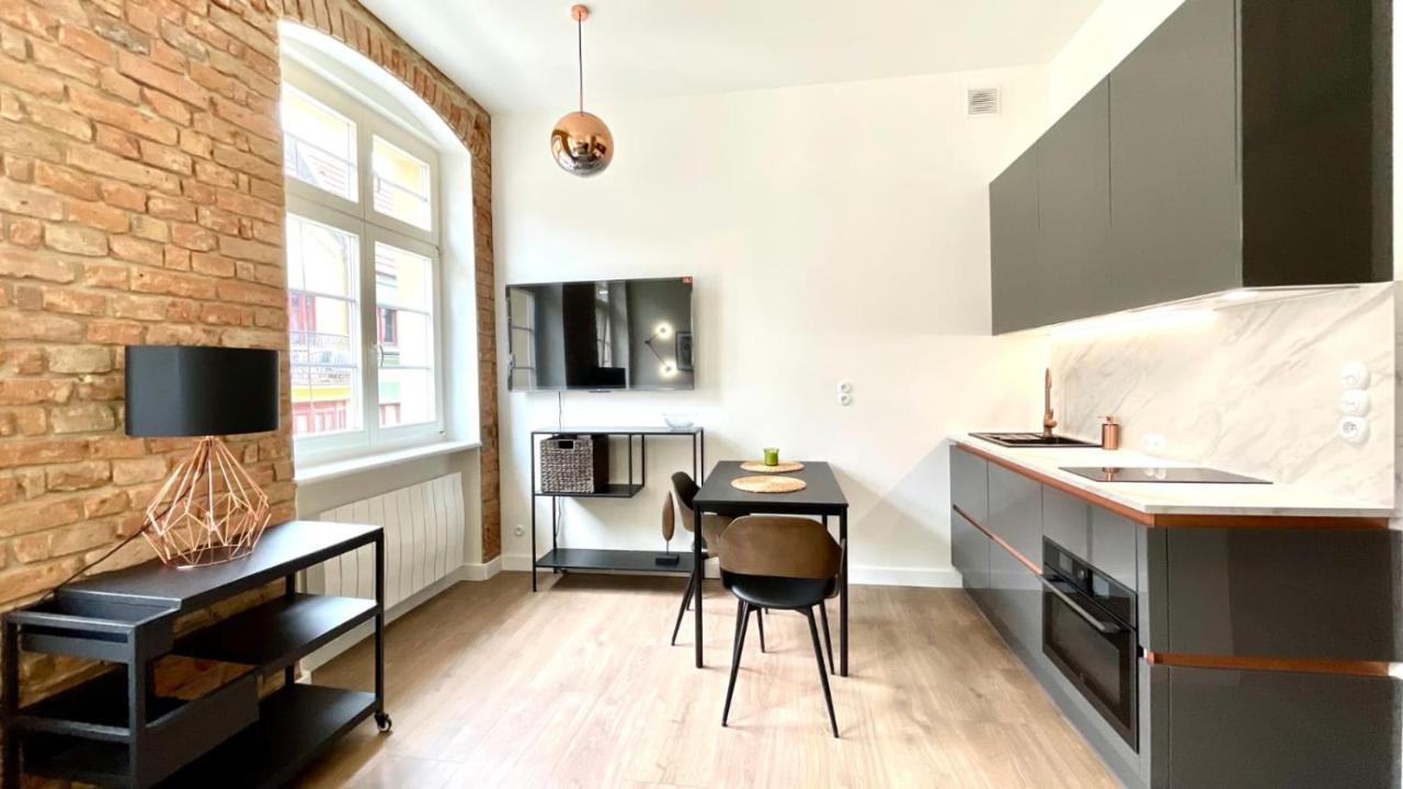 Zielona Kanapa - Za 100M Rynek Breslávia Exterior foto
